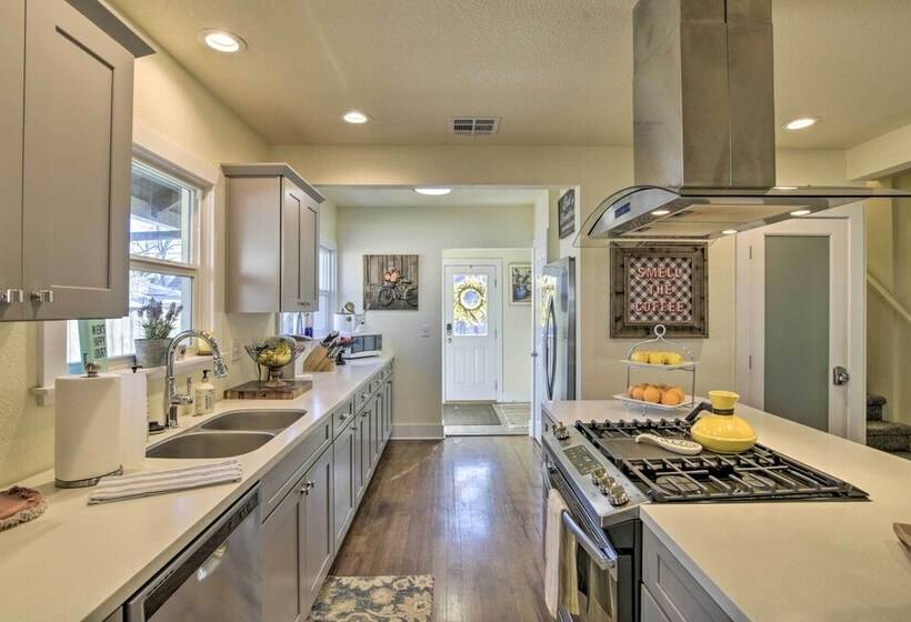 Ideally Located Chico Home Fire Pit & Grill