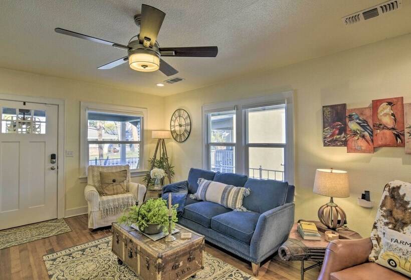 Ideally Located Chico Home Fire Pit & Grill