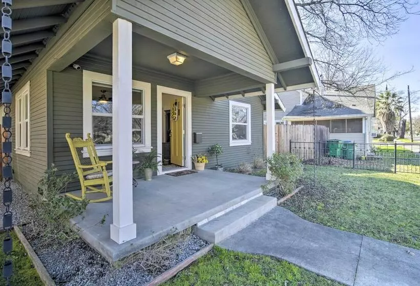 Ideally Located Chico Home   Fire Pit & Grill