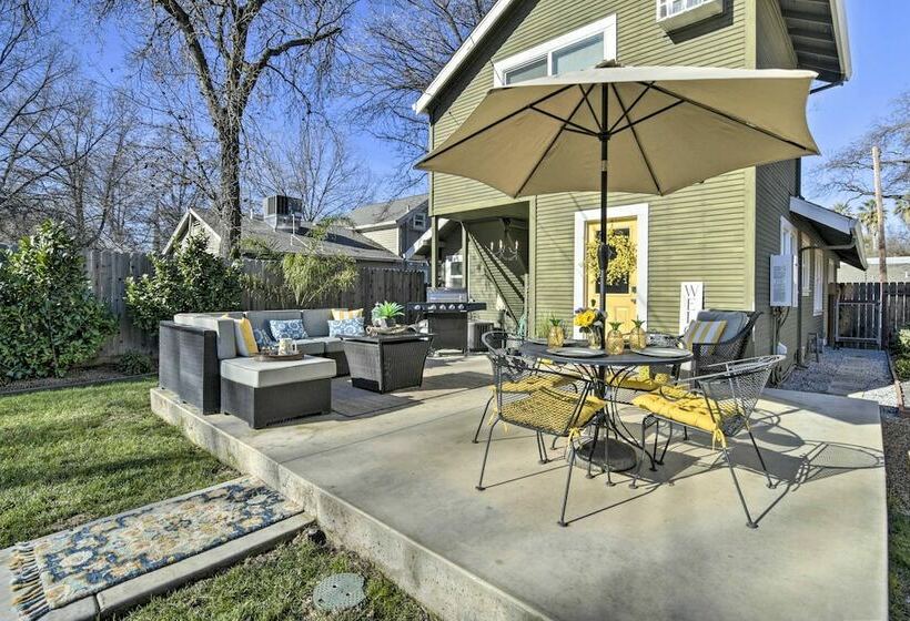 Ideally Located Chico Home Fire Pit & Grill
