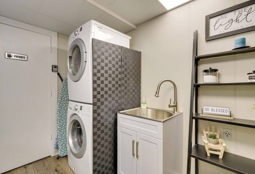 Lake House Haven: Fire Pit, Boat Dock + More!