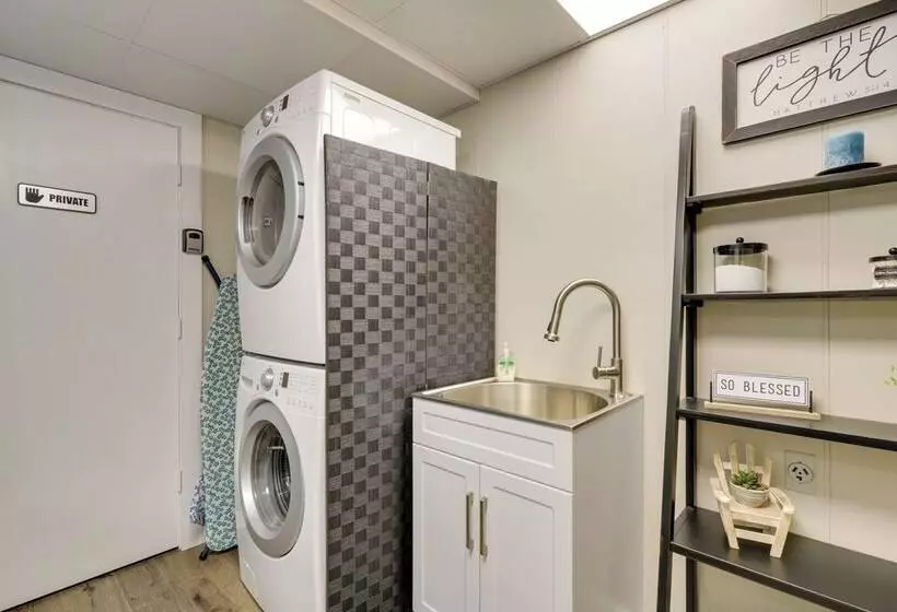 Lake House Haven: Fire Pit, Boat Dock + More!