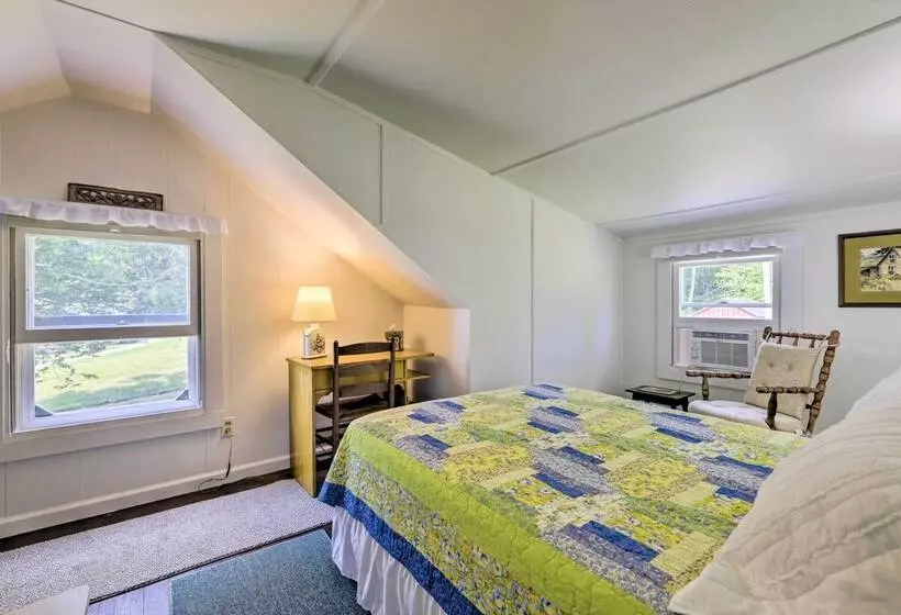 Lakefront Cottage W/ Covered Porch & Dock!