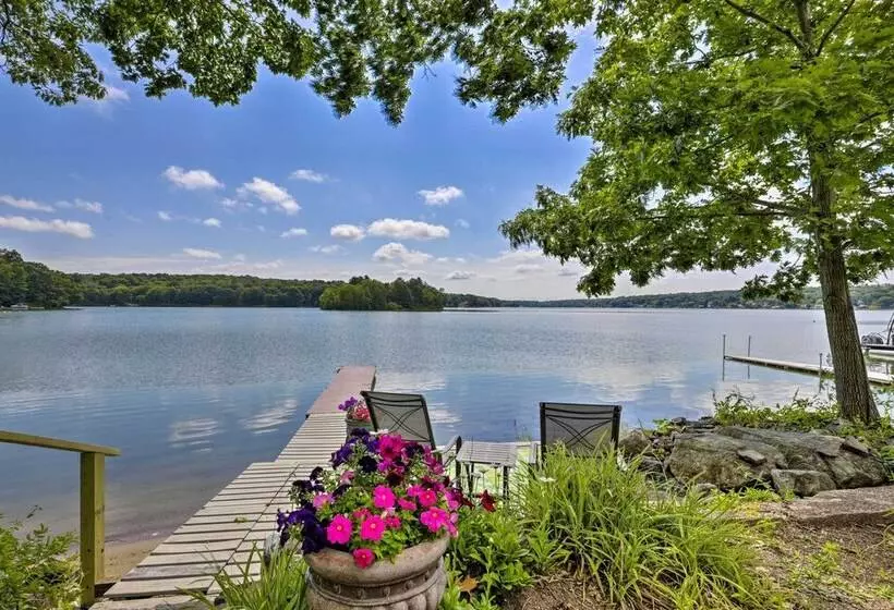 Lakefront Cottage W/ Covered Porch & Dock!