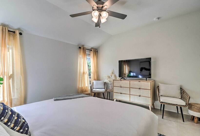 Modern Granite Shoals Retreat W/ Fire Pit!