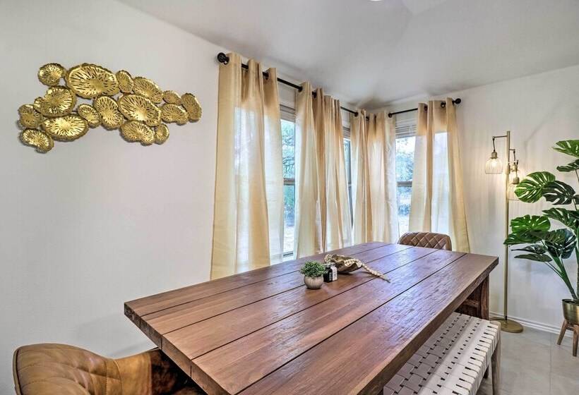 Modern Granite Shoals Retreat W/ Fire Pit!