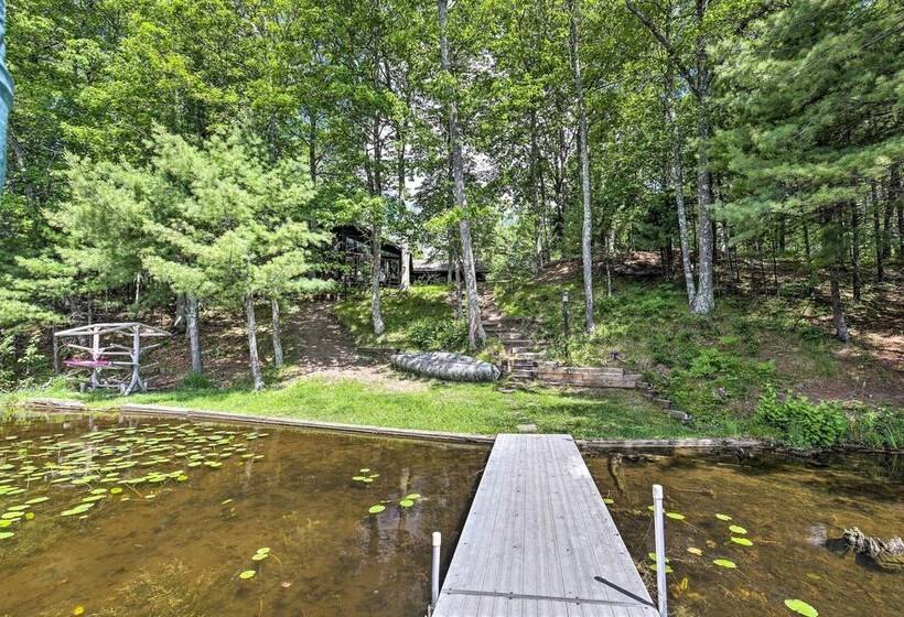 Northwoods Cabin W/ Lake Access & Boat Dock