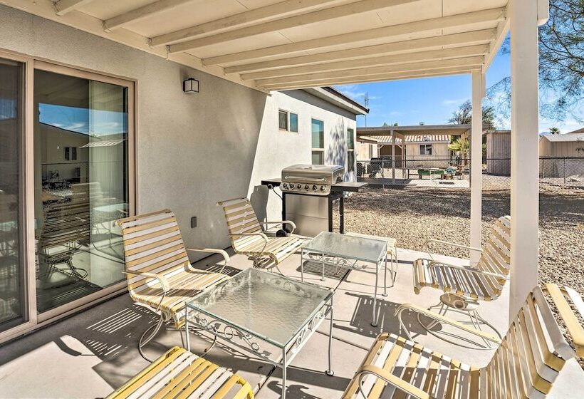 Pet Friendly Retreat 1 Block To Colorado River!