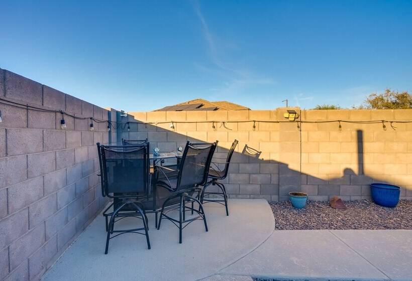 Phoenix Area Vacation Home W/ Private Pool!