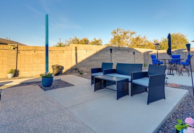 Phoenix Area Vacation Home W/ Private Pool!