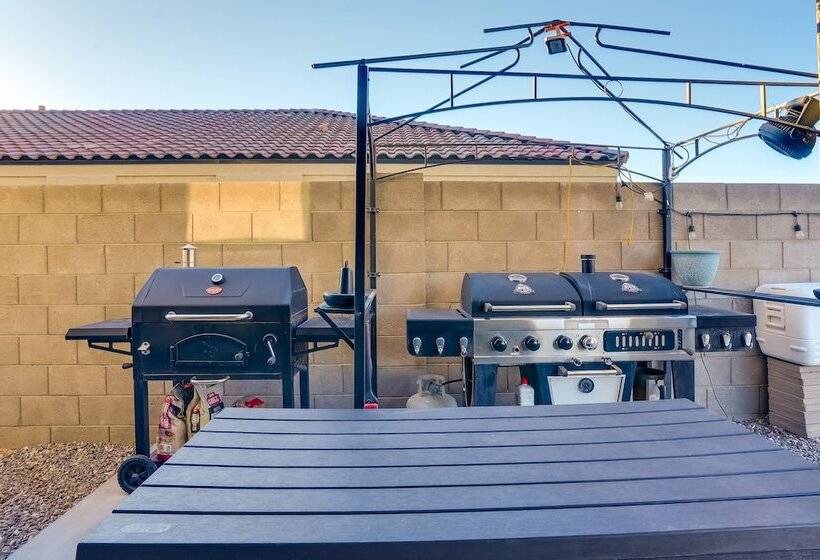 Phoenix Area Vacation Home W/ Private Pool!