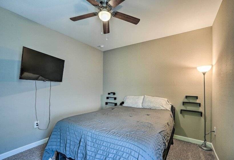 Phoenix Area Vacation Home W/ Private Pool!