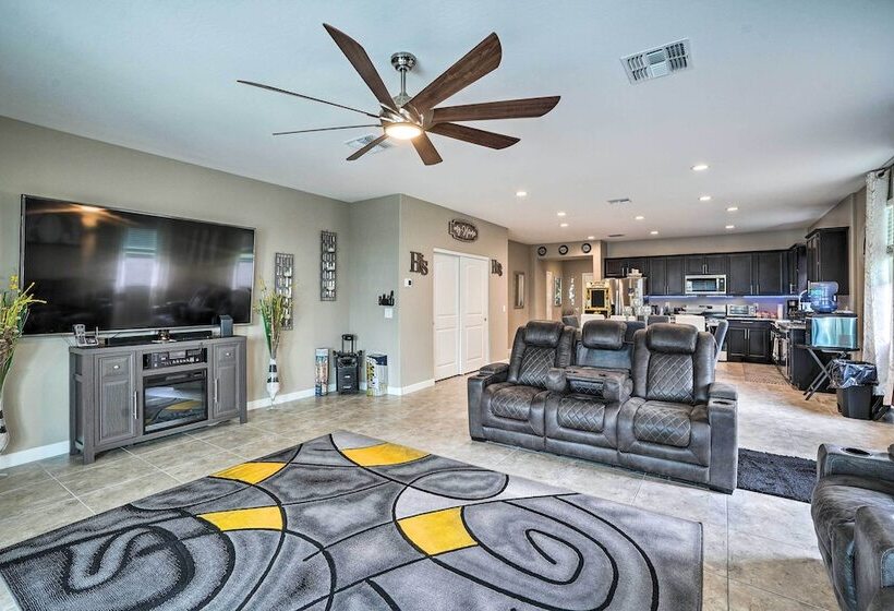 Phoenix Area Vacation Home W/ Private Pool!