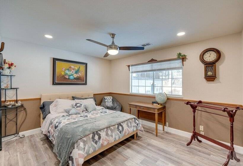 Renovated Pioneer Home In Serene Wooded Setting!