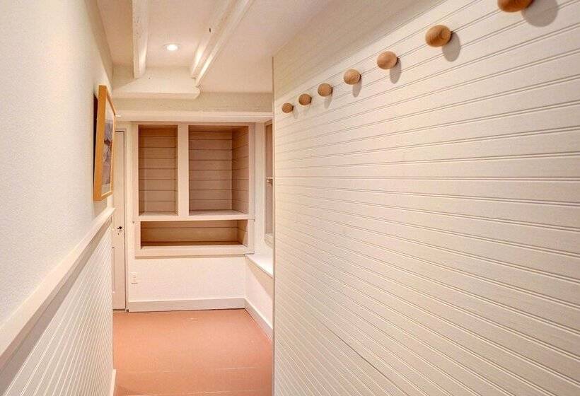 Historic Saugerties Home W/ Deck: River Views!