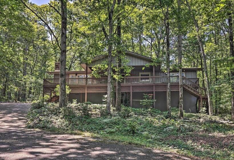 Furnished Deck W/ Views: Hot Springs Cottage