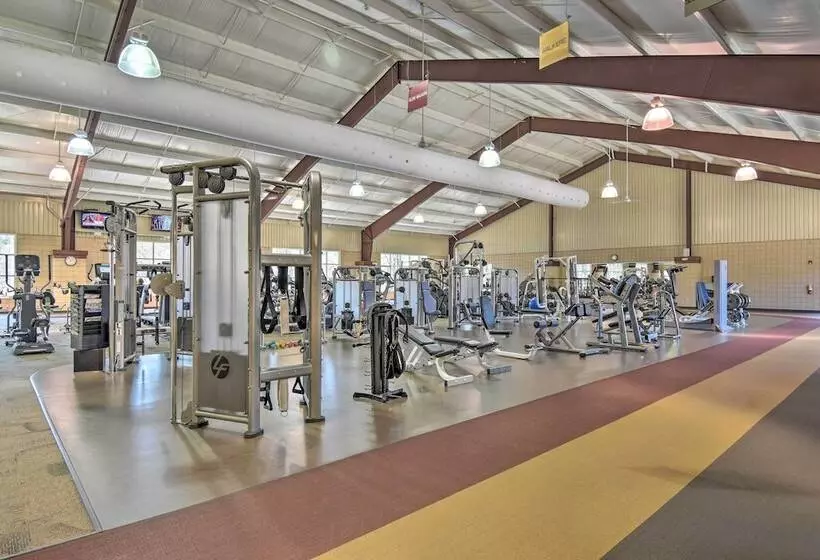 Furnished Deck W/ Views: Hot Springs Cottage