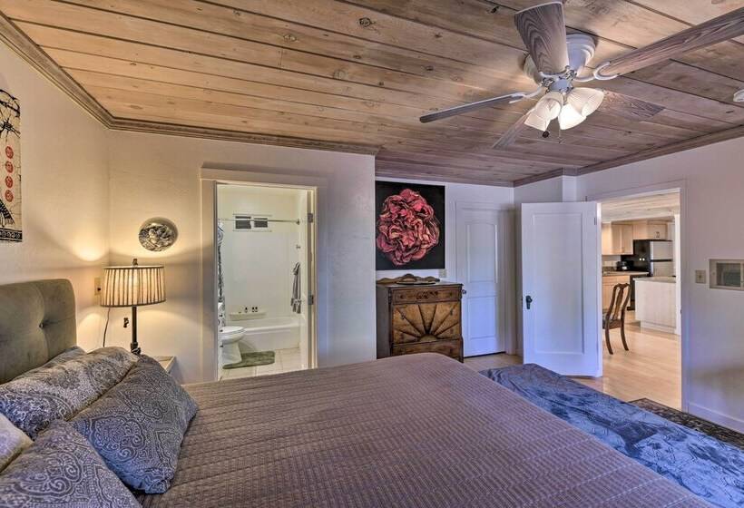 Peaceful Cottage W/ Grill & Yard In Grass Valley!