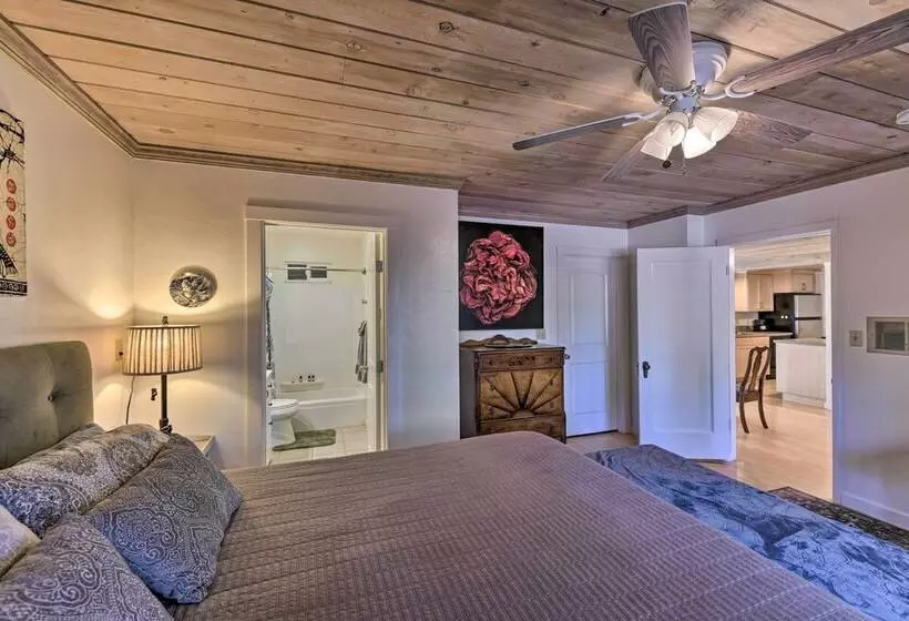 Peaceful Cottage W/ Grill & Yard In Grass Valley!