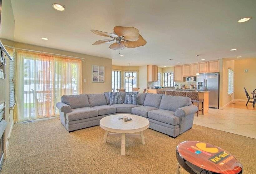 Spacious Brigantine Home ~ 1 Block To Beach!