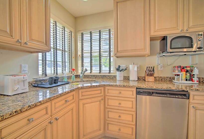 Spacious Brigantine Home ~ 1 Block To Beach!