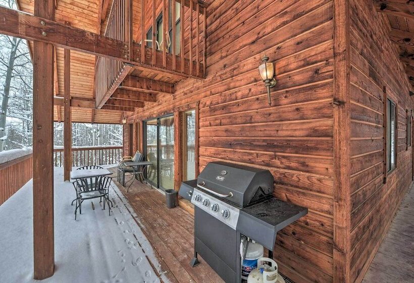 Star Valley Ranch Cabin Getaway: Hot Tub!