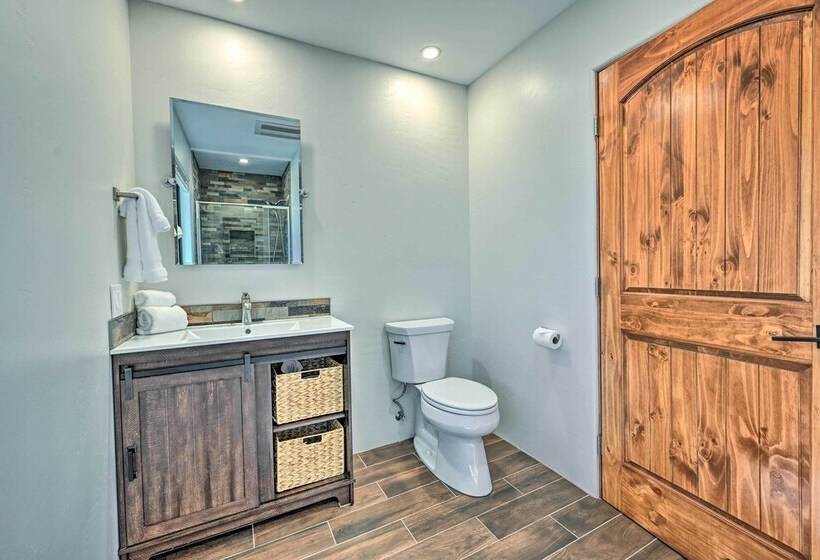 Stunning Sedona Home W/ Red Rock Views & Fire Pit!