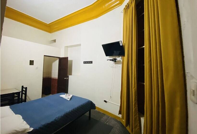 فندق صغير Don Alberto