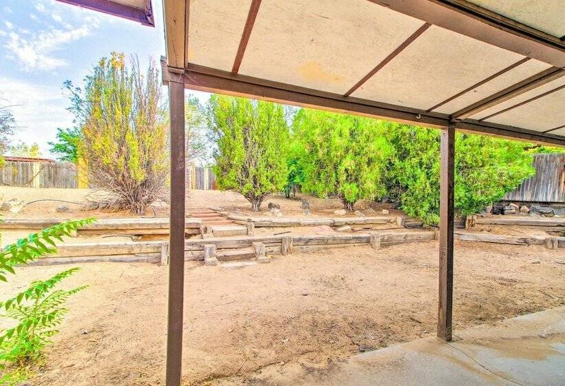 Albuquerque Home: Close To Hiking & Old Town!
