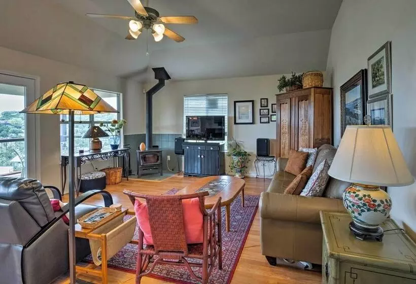 Austin Home W/ 2 Furnished Decks & Lake Views
