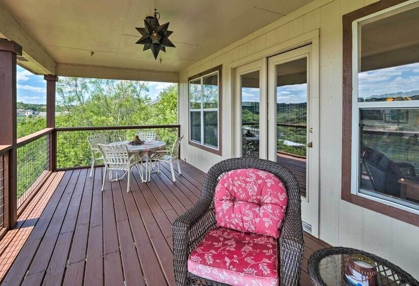 Austin Home W/ 2 Furnished Decks & Lake Views