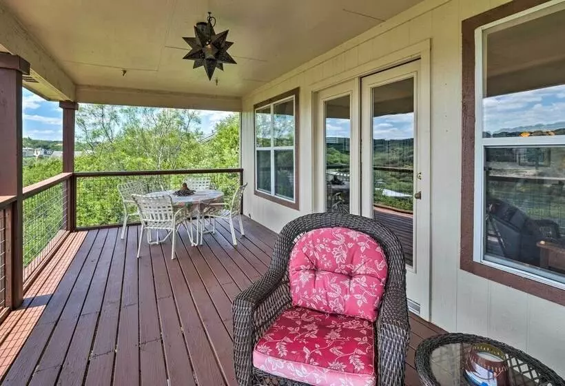 Austin Home W/ 2 Furnished Decks & Lake Views