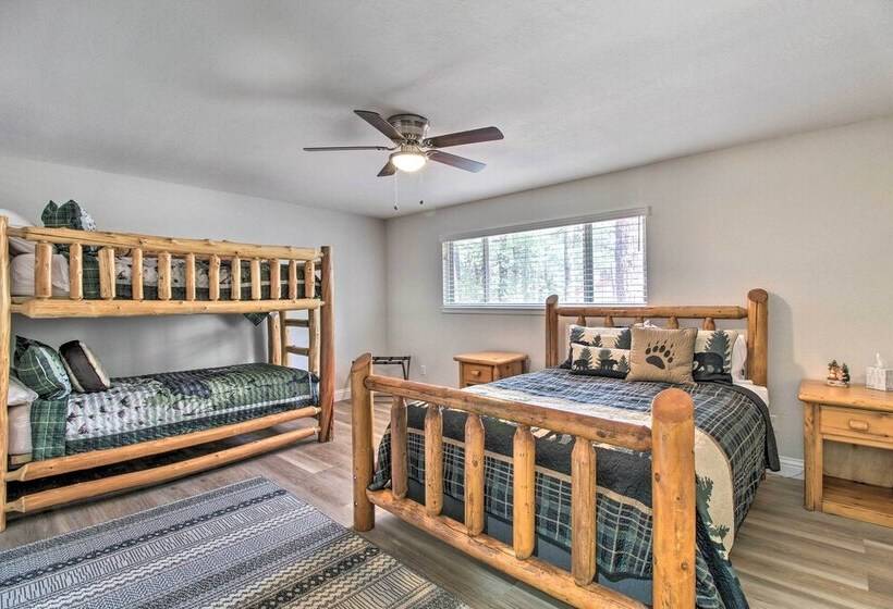 Game Room & Wooded Views: Pinetop Cabin!