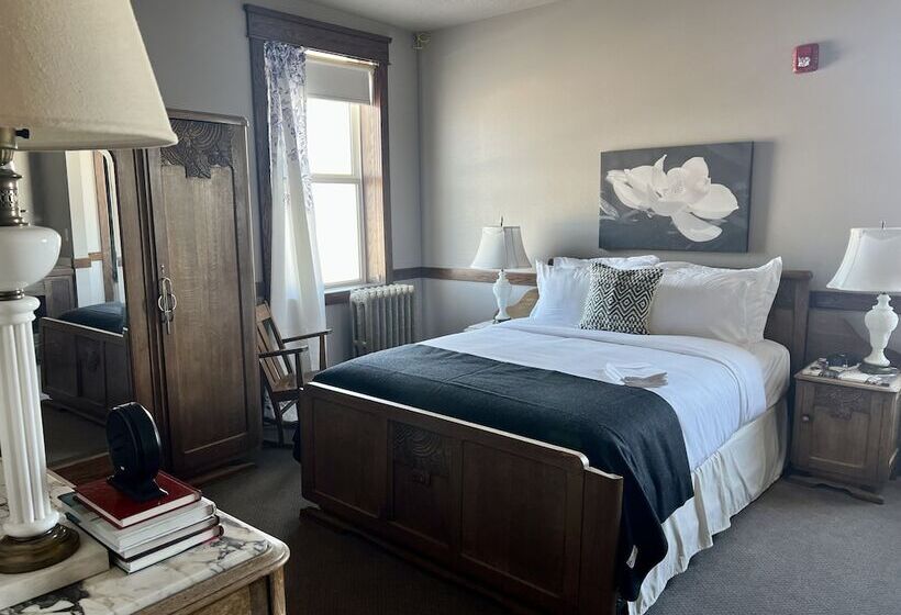 Bed and Breakfast Enders