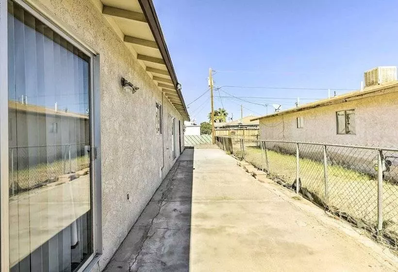 Bullhead City Home   Near Colorado River!