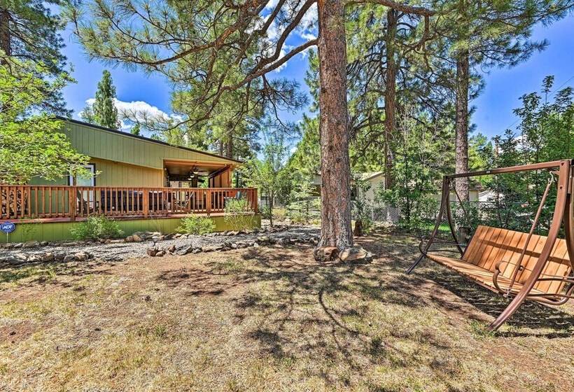 Dog Friendly Munds Park Cabin W/ Deck!