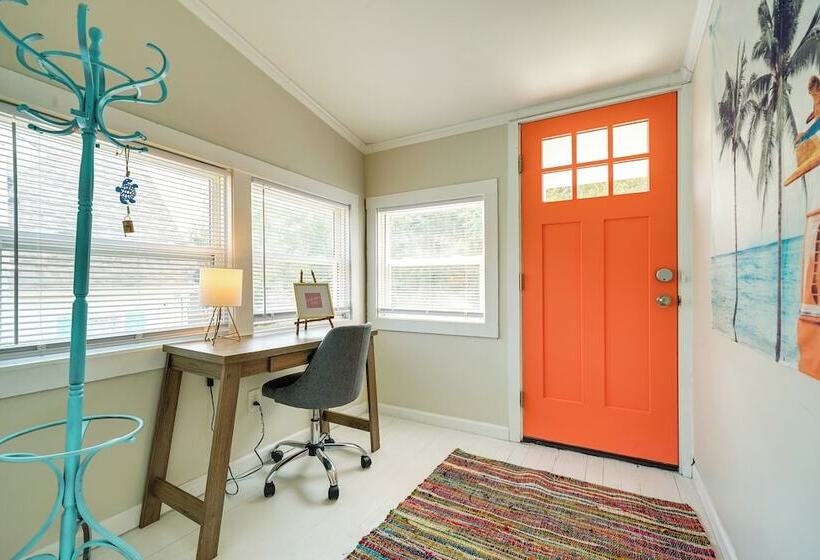 Duplex Unit < 2 Mi To Fishing & Beach Access