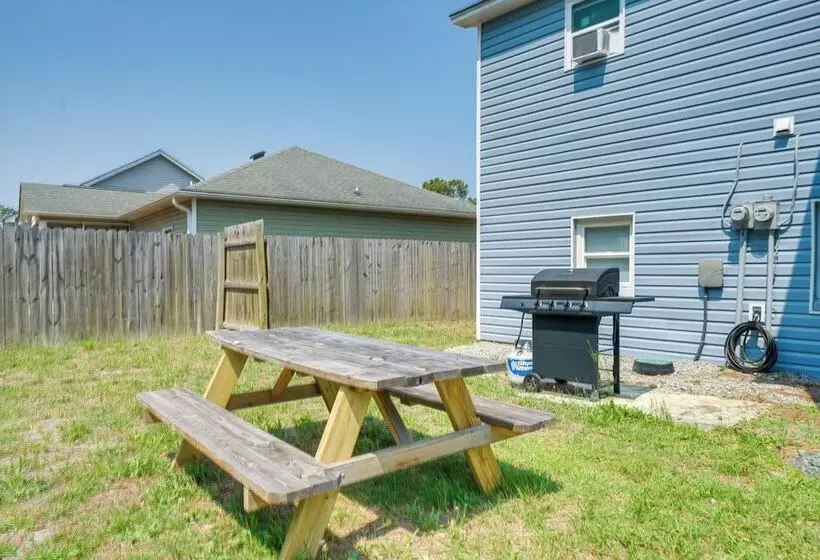 Duplex Unit < 2 Mi To Fishing & Beach Access