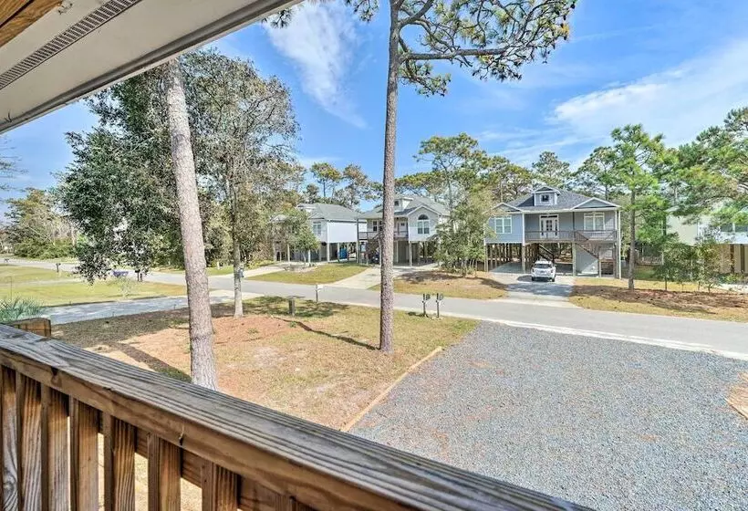 Duplex Unit < 2 Mi To Fishing & Beach Access