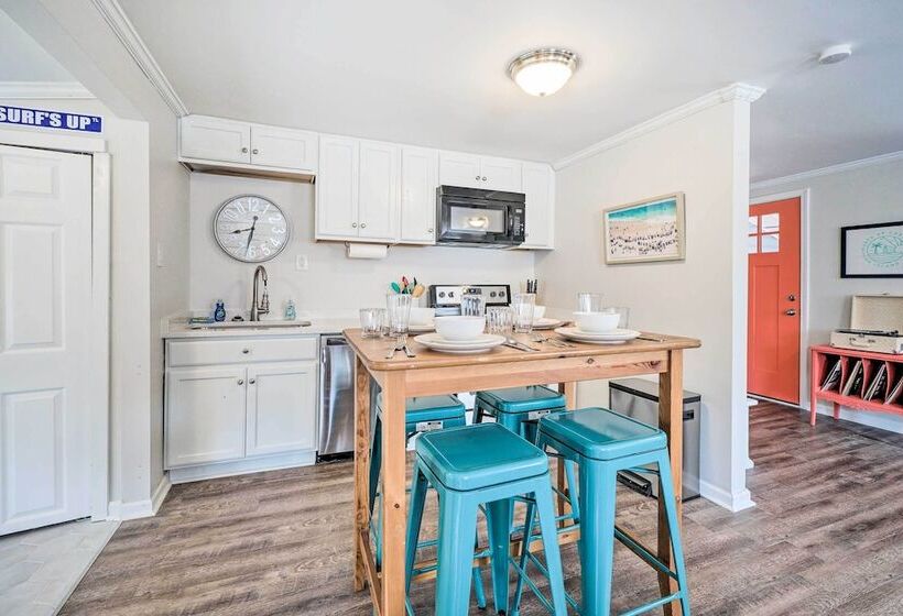 Duplex Unit < 2 Mi To Fishing & Beach Access