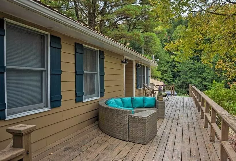 Great Valley Home W/ On Site Pond, 7 Mi To Skiing!