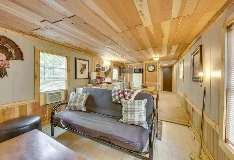 Hemphill Home W/ Community Perks < 1 Mi To Water!