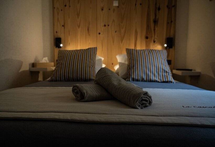 مسافرخانه Gîte Auberge Les Cascades