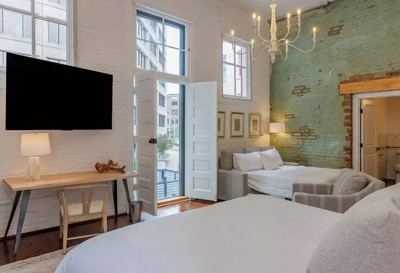 Hotelli Fire Station One Boutique