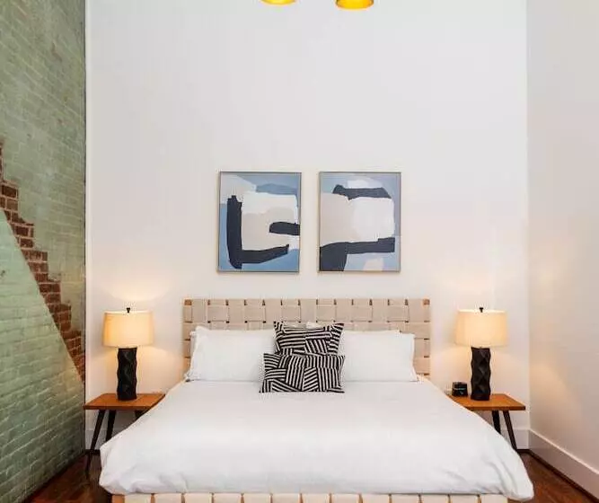 Hotelli Fire Station One Boutique