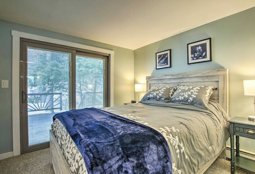 Lakefront Granby Escape W/ Private Dock & Kayaks!