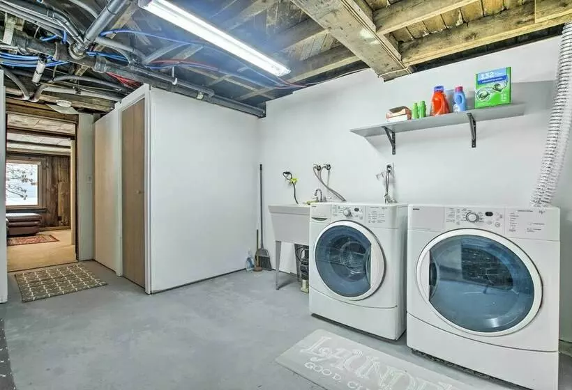 Lakefront Granby Escape W/ Private Dock & Kayaks!