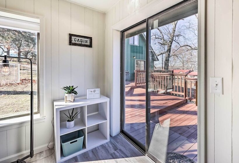 Dock & Pool Access: Lakefront Grove Home!