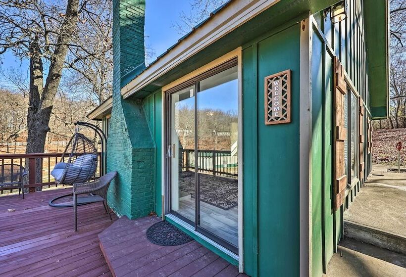 Dock & Pool Access: Lakefront Grove Home!