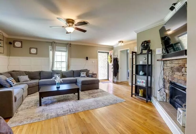 Lawrenceburg Family Home W/ Seasonal Pool!